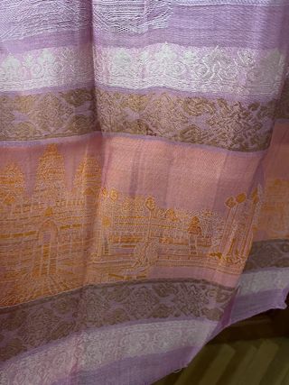 Pañuelo fular rosa de seda Angkor Wat