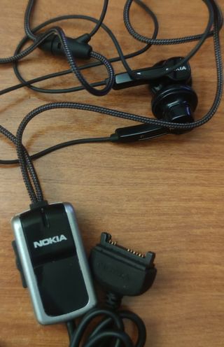 Auriculares manos libres
