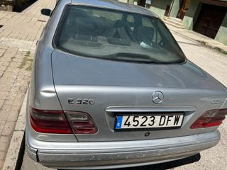 Mercedes-Benz Clase E 1999