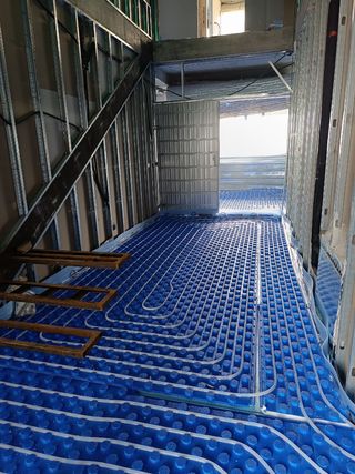 Instalación de suelo radiante