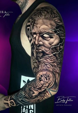 tatuaje de manga externa completa