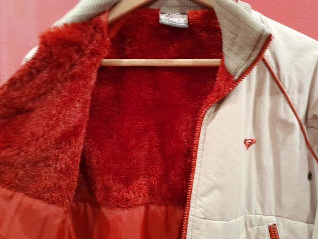 Cazadora Quiksilver sin uso