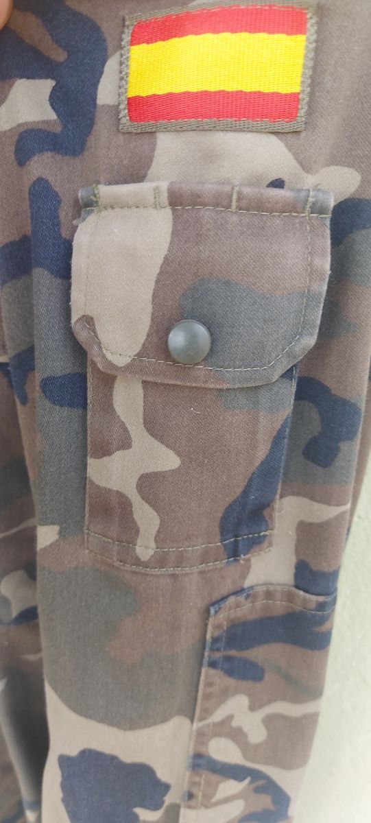 Antigua camisola ejército