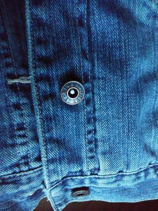 Cazadora vaquera de invierno, River Island.T. 16