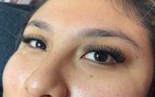 extensiones de pestañas y lifting de pestañas