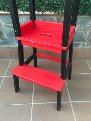 Taburete escalera con plataforma barandilla