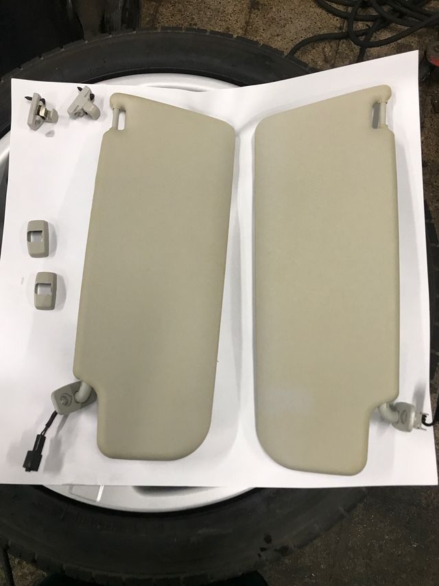 parasoles leon y toledo