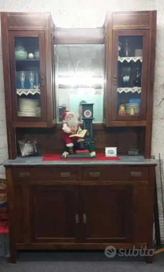 Vetrina in legno antica