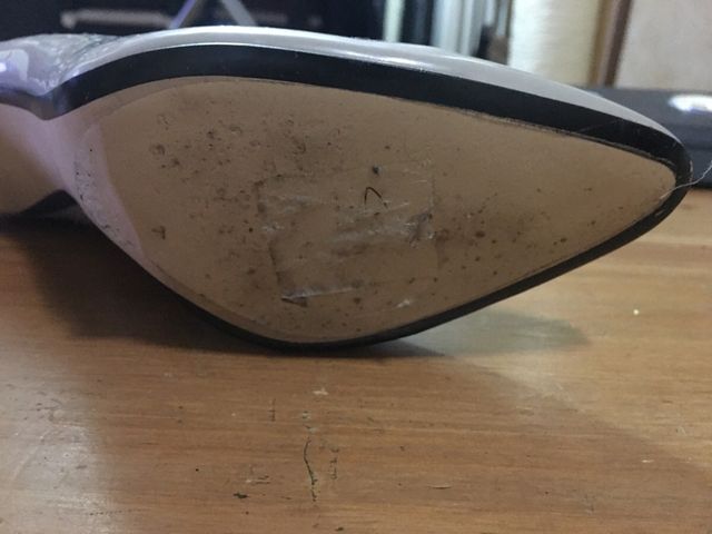 Zapatos de salon grises