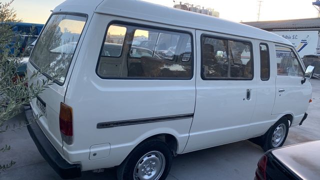 Nissan Vanette 1996