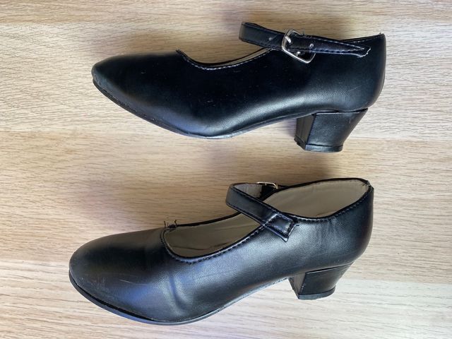 Zapatos tacon baile negro flamenca 30