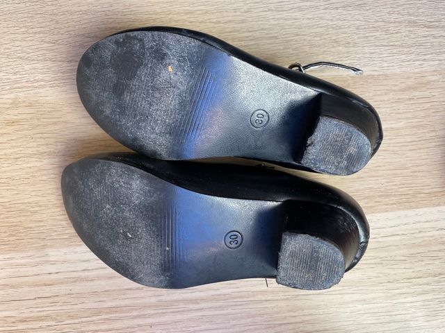 Zapatos tacon baile negro flamenca 30