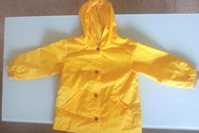 CHUBASQUERO INFANTIL