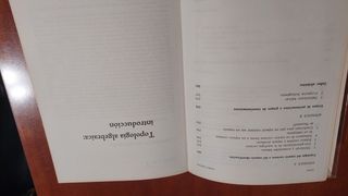 Introducción a la topologia algebraica,