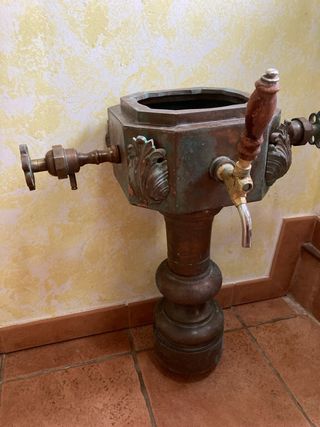 grifo cerveza muy antiguo