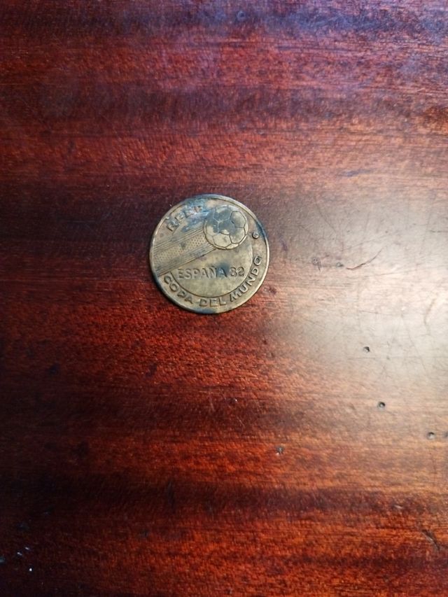 Vendo moneda mundial 1982