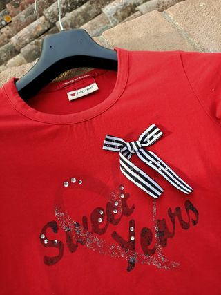 Maglia "Sweet Years" in cotone elasticizzato rossa