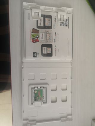 Zelda link between worlds