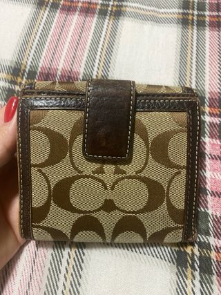 MONEDERO COACH