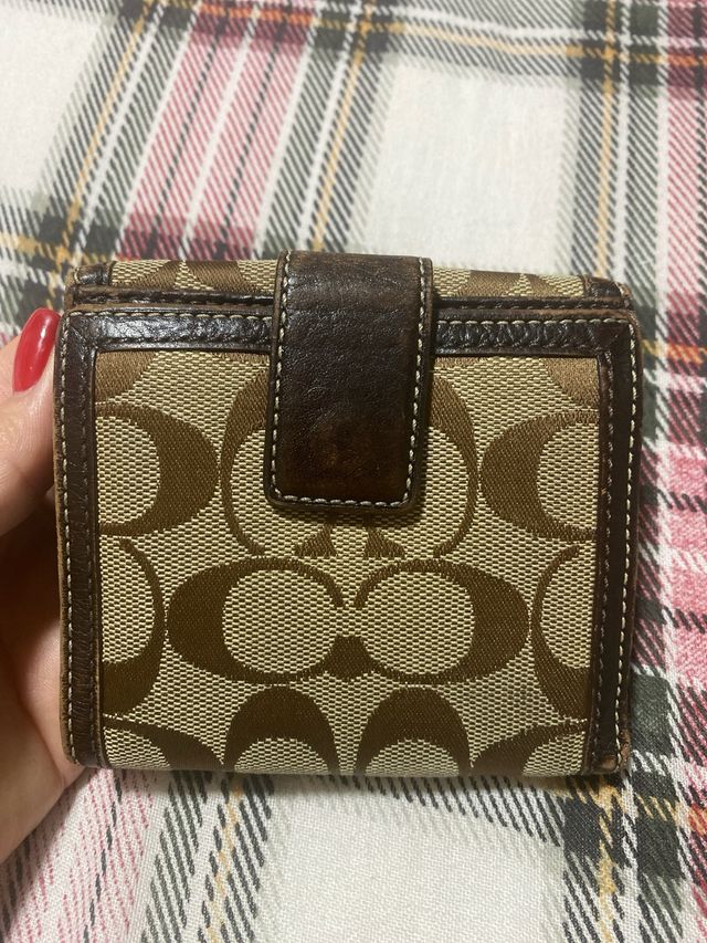 MONEDERO COACH
