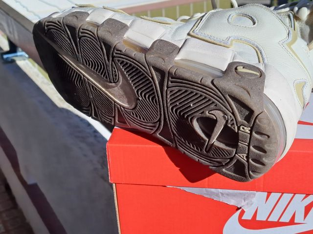 Nike uptempo uomo crema oro 45