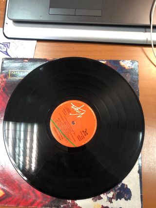 mike oldfield-Earth Moving LP