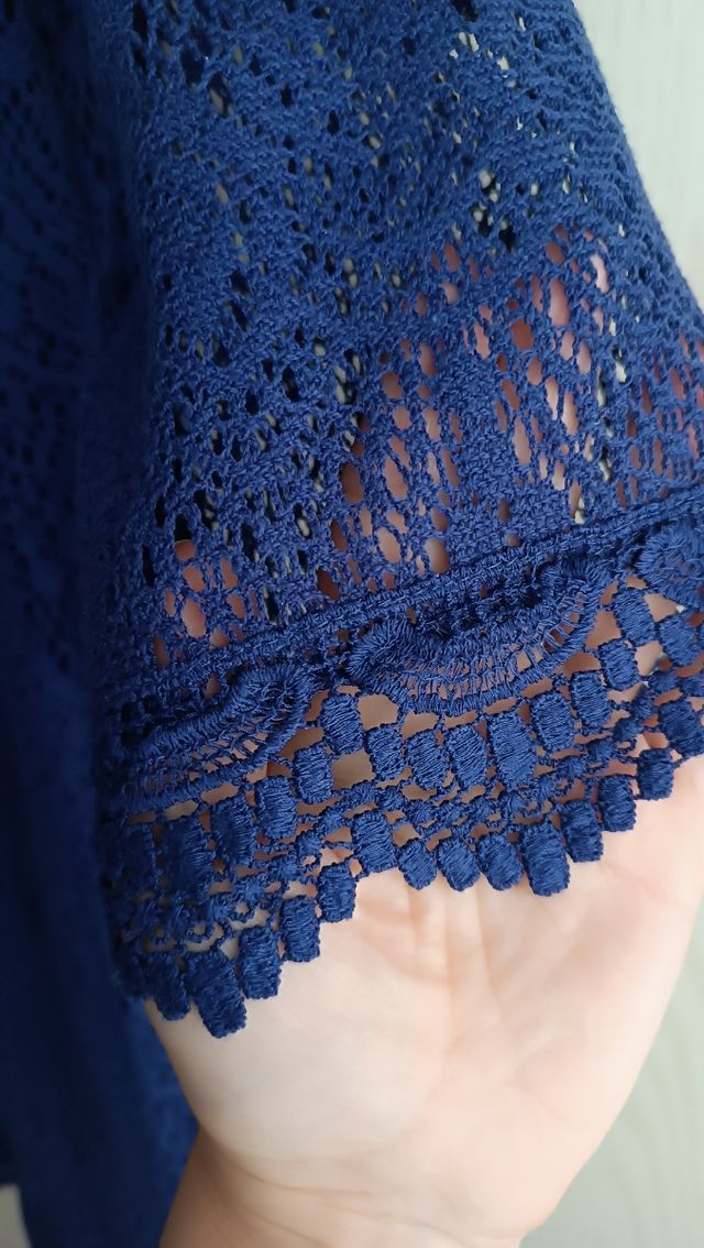 Vestido encaje media manga