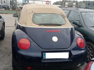 VOLKSWAGEN NEW BEETLE 1.6G 102CV 2004 (NIV 10423)