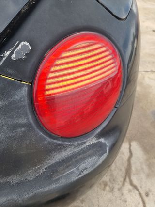 VOLKSWAGEN NEW BEETLE 1.6G 102CV 2004 (NIV 10423)