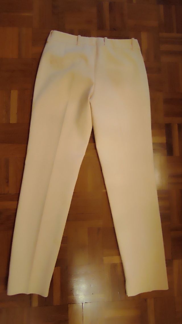 Pantalón colo crema