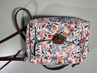 Bolso mano o bandolera Parfois