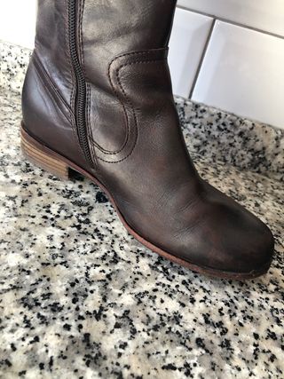Botas cuero Clarks