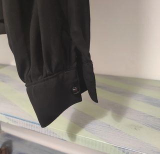 Blusa semitransparente