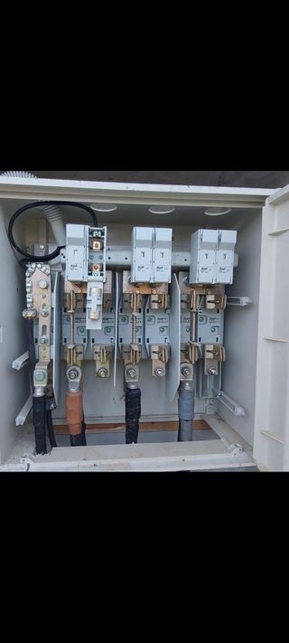 ELECTRICISTAS AUTORIZADOS EN MIAMI PLAYA