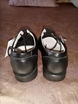 Zapatos de piel n°41 NUEVO