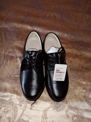 Zapatos de piel n°41 NUEVO
