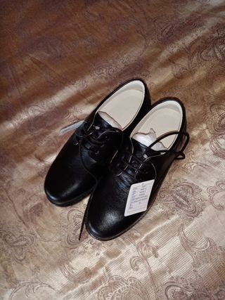 Zapatos de piel n°41 NUEVO