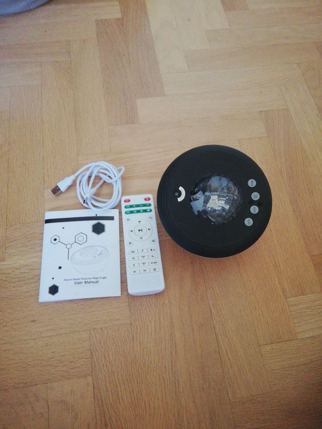 Aurora Smart Projector Night Light