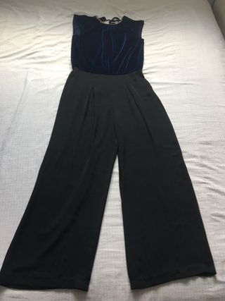 Mono azul y negro. Zara