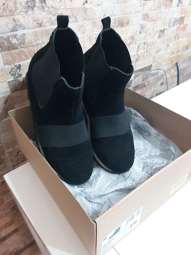 Botines Giossepo negros