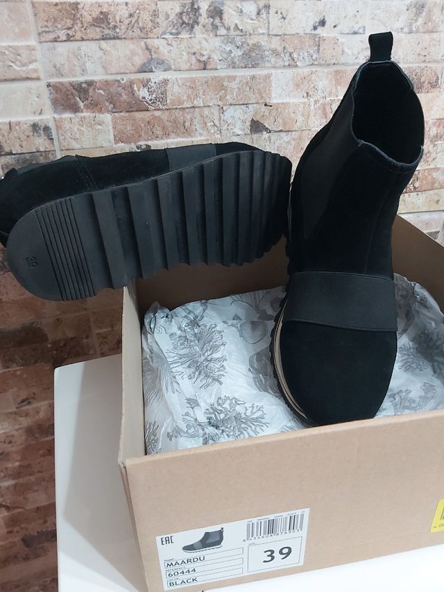 Botines Giossepo negros