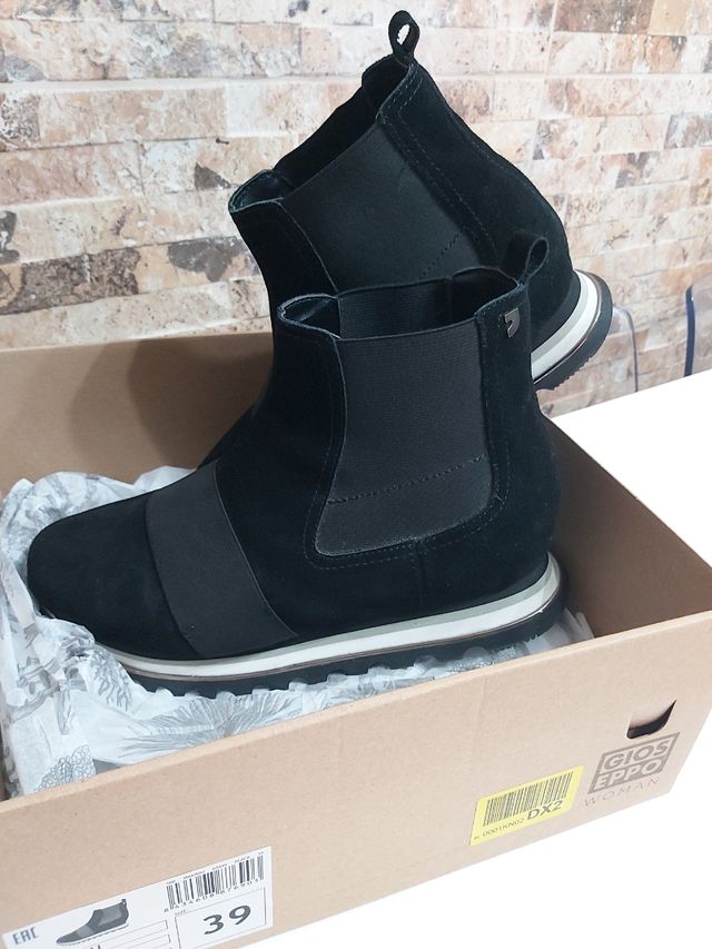Botines Giossepo negros