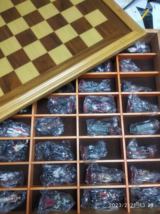 Ajedrez piezas de metal