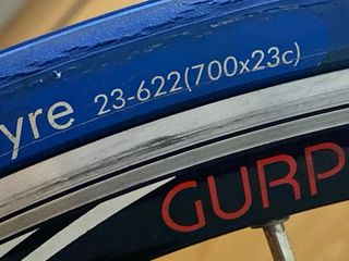 Rodillo de entrenamiento inteligente. BKOOL