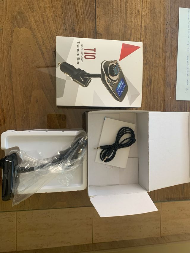 Trasmettitore Bluetooth per auto