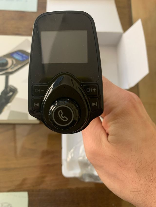 Trasmettitore Bluetooth per auto