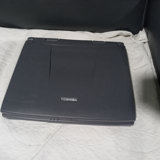 Portátil Toshiba  2060CDS/4.3 System 