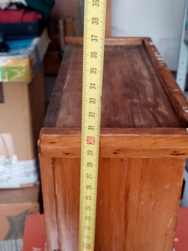 Antiguo mueble auxiliar