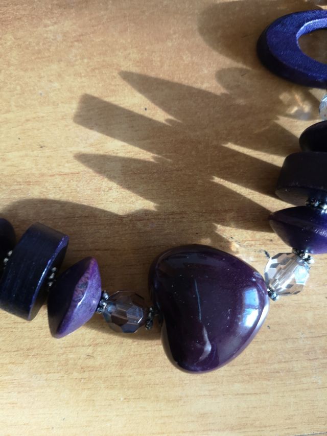 Collana viola regolabile con nastro
