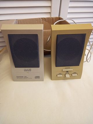 Altavoces ordenador